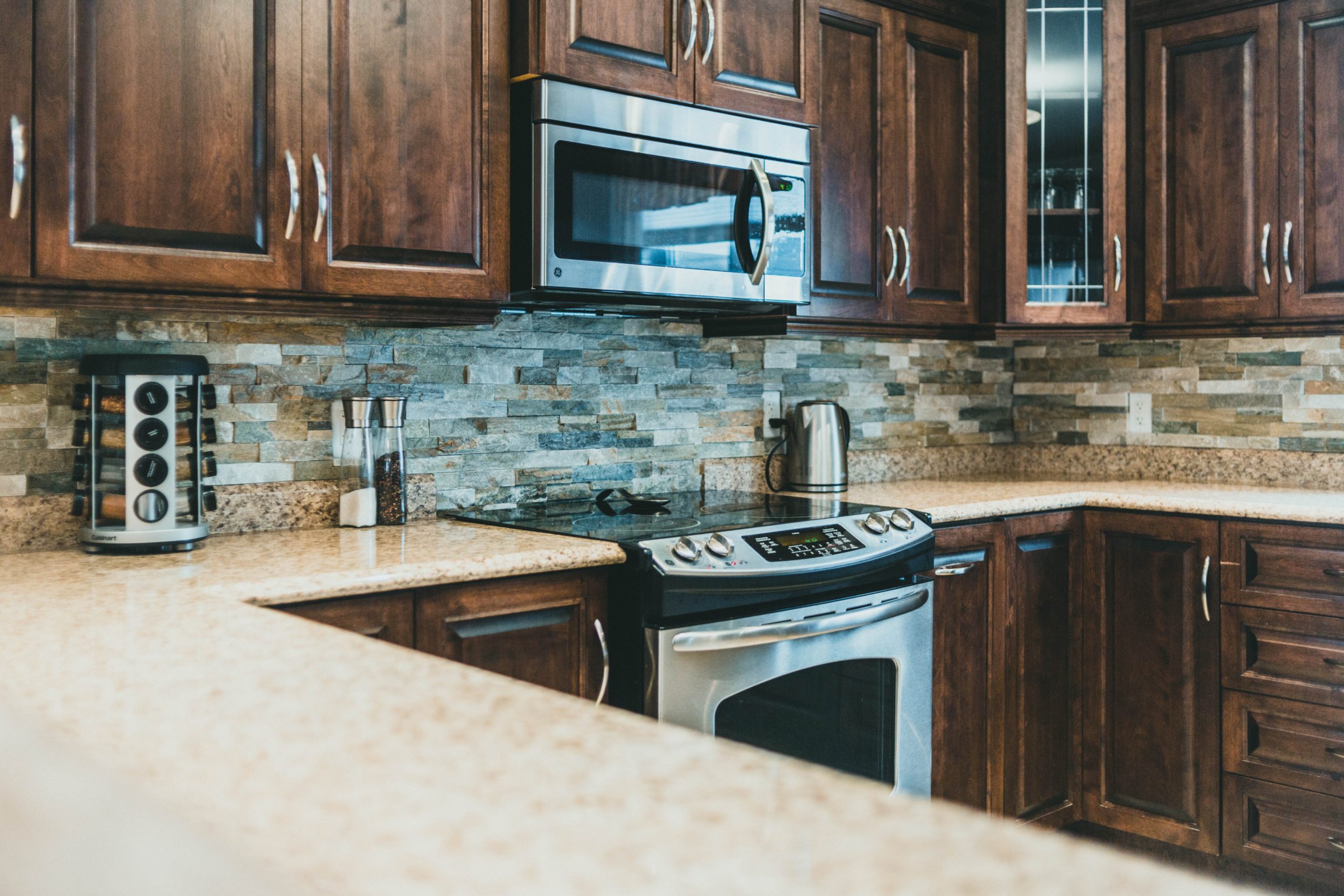 Cabinet Ad 6